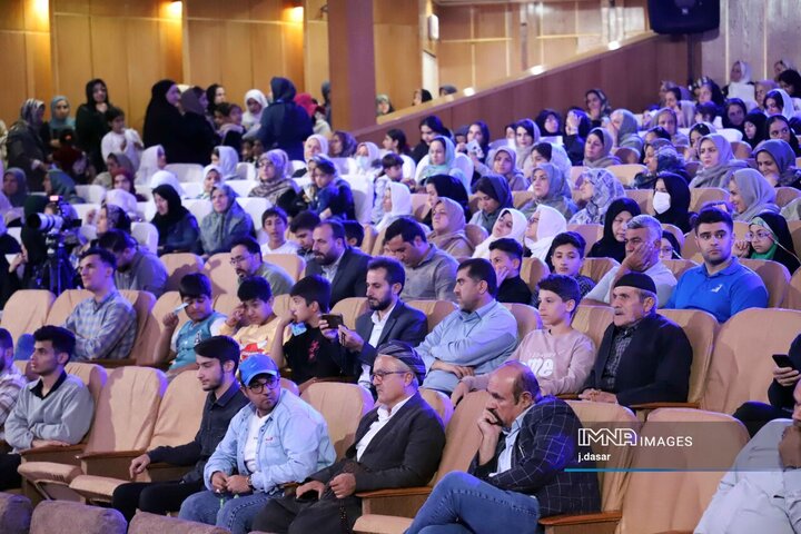 چهل و هشتمین دوره مسابقات سراسری قرآن کریم در سنندج