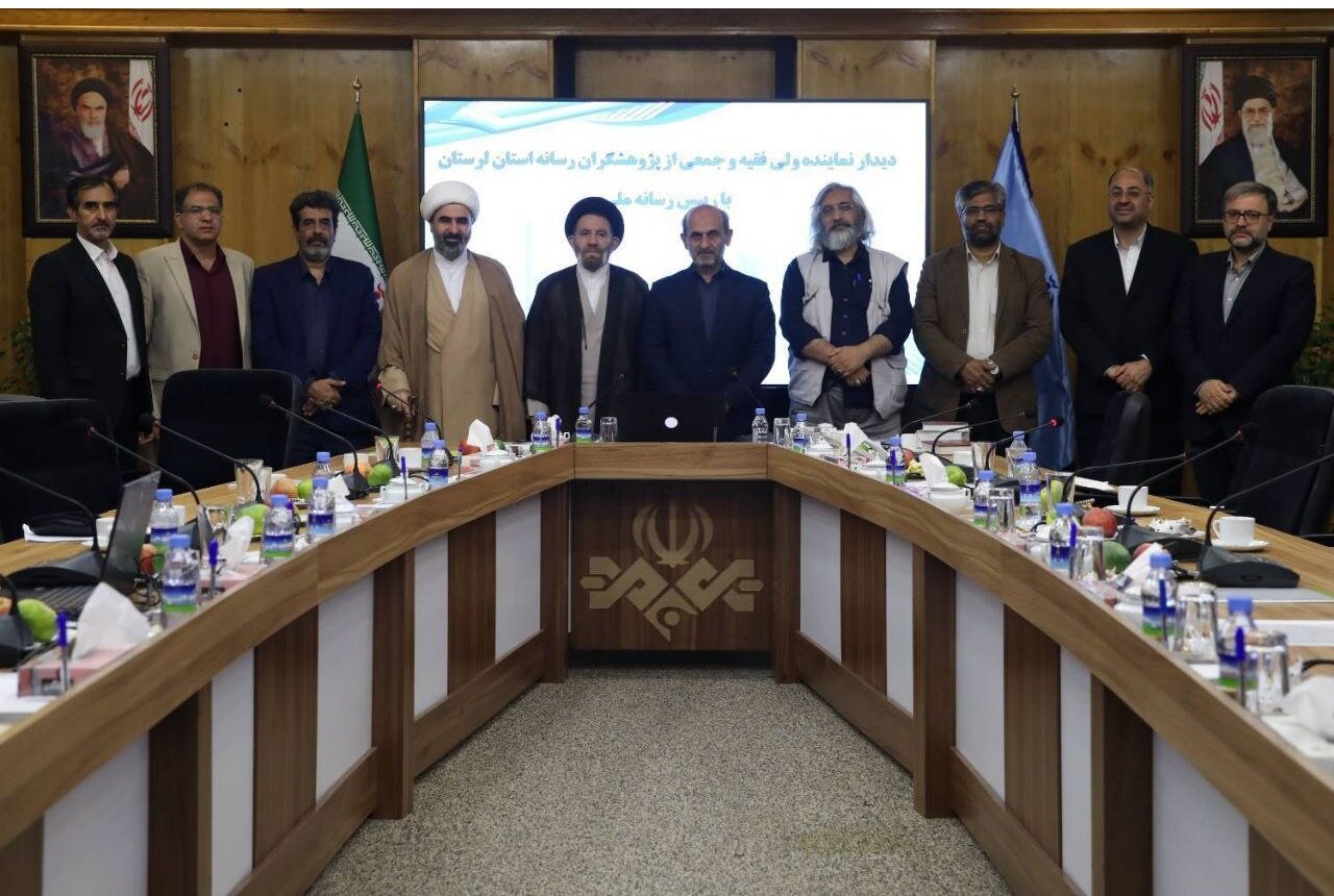 فضا را برای تولیدات غنی استان لرستان فراهم میکنیم