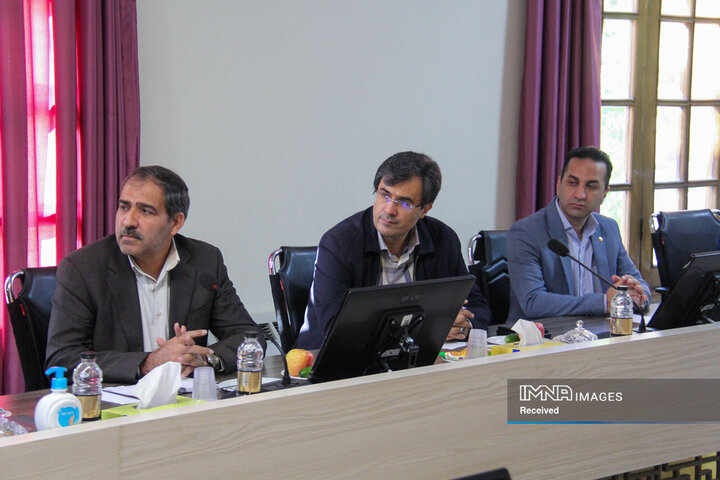 نشست مشترک مجمع نمایندگان شهرستان و شورای اسلامی شهر اصفهان