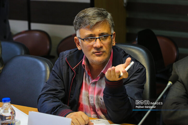 نشست خبری مدیرکل بیمه سلامت استان اصفهان