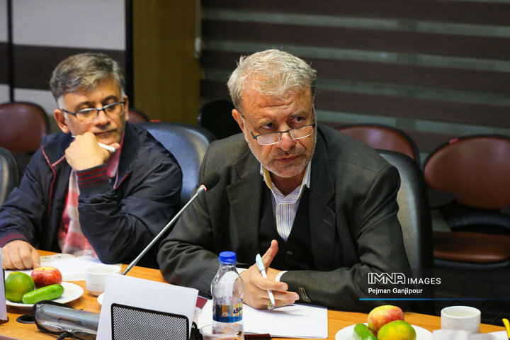 نشست خبری مدیرکل بیمه سلامت استان اصفهان