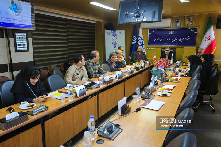 نشست خبری مدیرکل بیمه سلامت استان اصفهان
