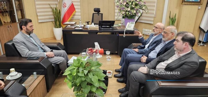 تأکید بر هم‌افزایی شهرداری و اداره‌کل ورزش و جوانان در توسعه زیرساخت‌های ورزشی اصفهان