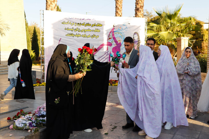 تجدید میثاق زوج‌های دانشجو با شهدا