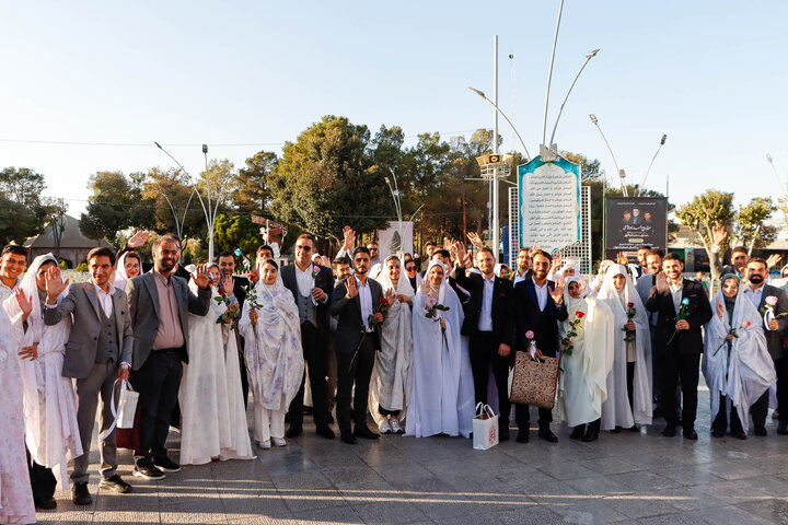تجدید میثاق زوج‌های دانشجو با شهدا