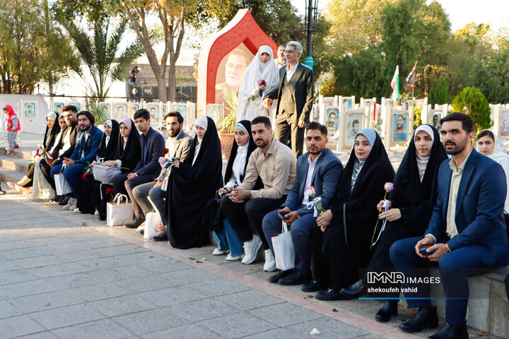 تجدید میثاق زوج‌های دانشجو با شهدا