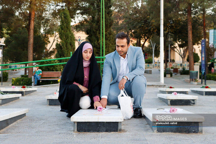 تجدید میثاق زوج‌های دانشجو با شهدا