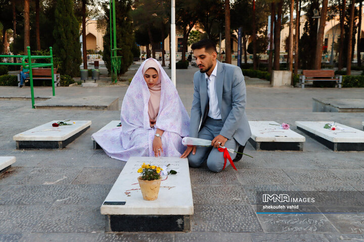تجدید میثاق زوج‌های دانشجو با شهدا
