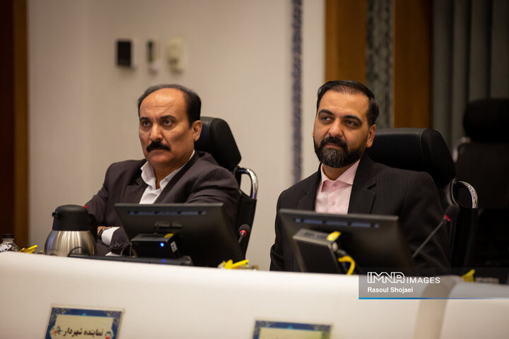 جلسه علنی شورای شهر اصفهان