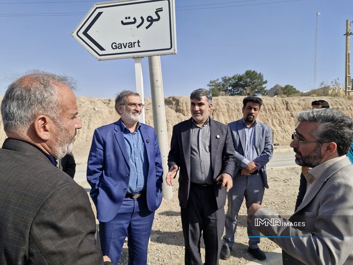 بازدید اعضای شورای شهر از محلات و پروژه‌های عمرانی منطقه ۱۵ اصفهان