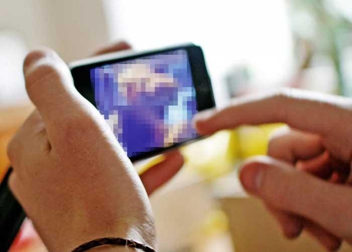 انتشار فیلم و عکس خصوصی دیگران در فضای مجازی؛ راهنمای گام به گام شکایت در پلیس فتا