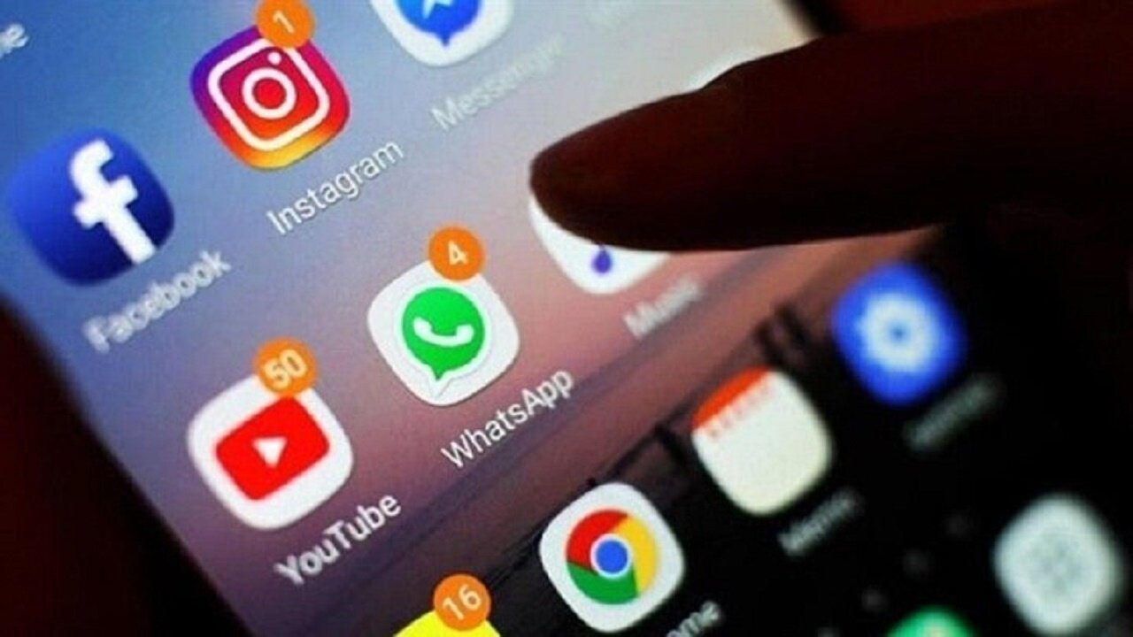 انتشار فیلم و عکس خصوصی دیگران در فضای مجازی؛ راهنمای گام به گام شکایت در پلیس فتا