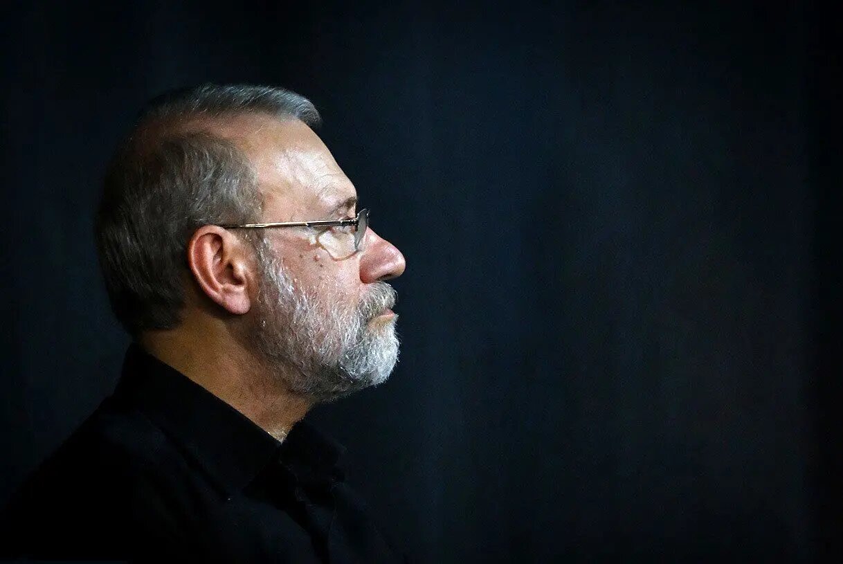 از اصلاح نظام بانکی با انحلال بانک آینده تا دیدار لاریجانی با نماینده عمان