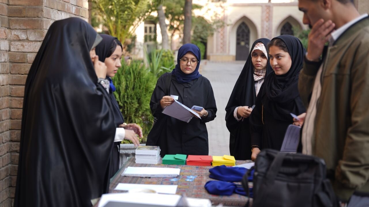 ساعی: رسالت دانشگاه سوره، ساختِ ایران قوی است