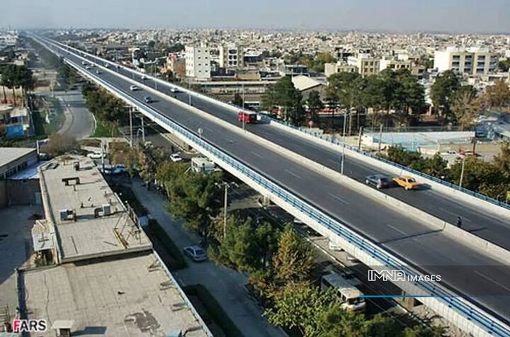 آزادسازی مسیر خیابان امام خمینی(ره) در دستور کار شهرداری قرار گرفت