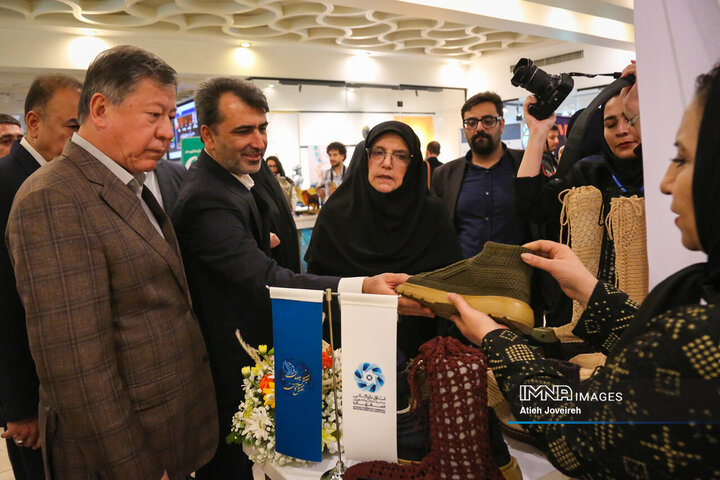 همایش ملی «نقش جهان، نقش زنان»