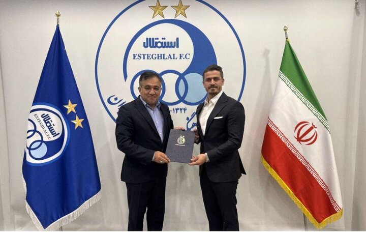 وریا غفوری به عنوان مربی در جلسه هیئت مدیره استقلال معارفه شد