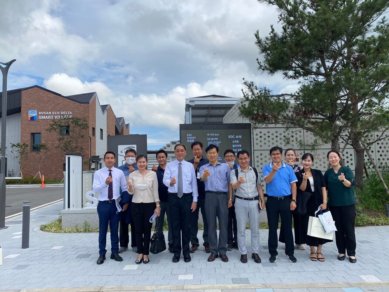 آزمایشگاه‌های شهری و طراحی مشارکتی؛ چگونه شهروندان آینده شهرها را می‌سازند؟