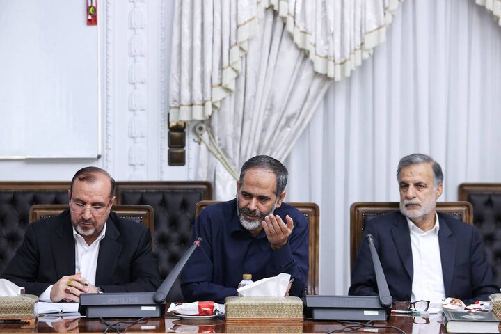 دولت به کمبود بودجه و مسائل زیربنایی البرز توجه ویژه داشته باشد