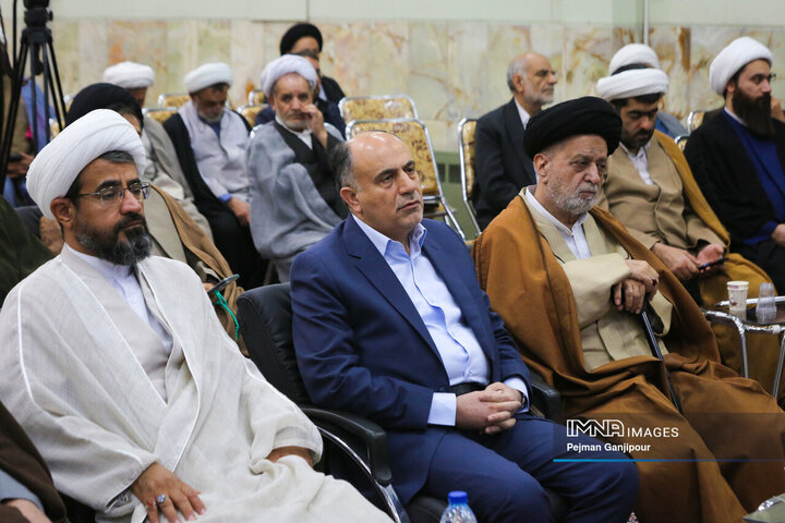 بزرگداشت آیت الله العظمی سید ابوالقاسم دهکردی(ره)