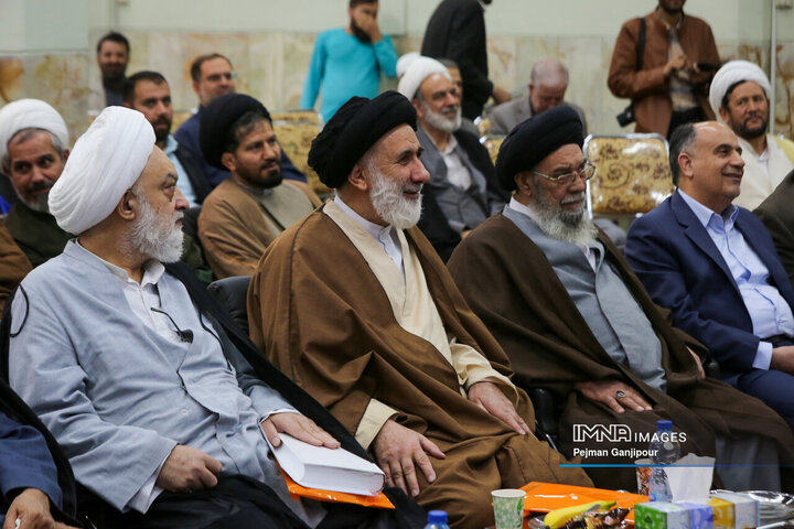 بزرگداشت آیت الله العظمی سید ابوالقاسم دهکردی(ره)