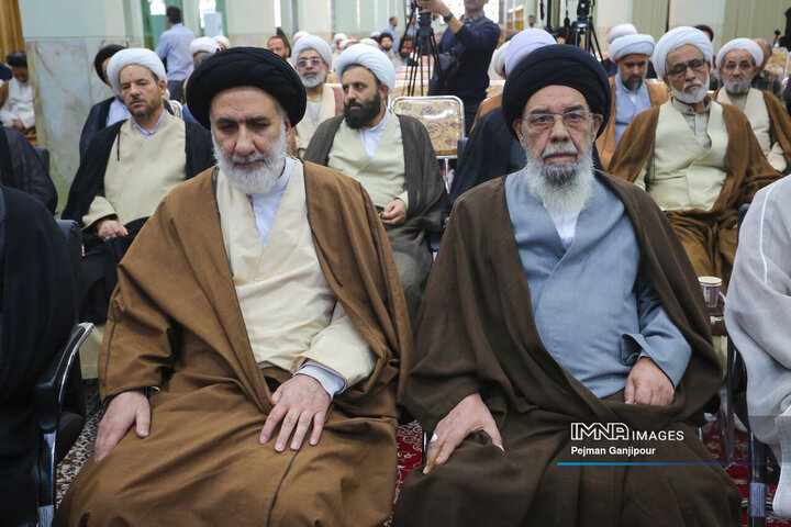 بزرگداشت آیت الله العظمی سید ابوالقاسم دهکردی(ره)