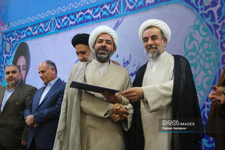 بزرگداشت آیت الله العظمی سید ابوالقاسم دهکردی(ره)