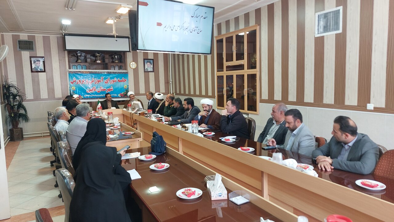 ترویج فرهنگ و اقامه نماز از اولویتهای مهم وزیر آموزش و پرورش است