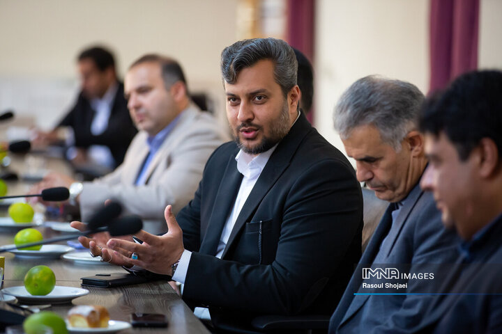 دیدار شهردار و اعضای شورای شهر کرمان و شهردار اصفهان