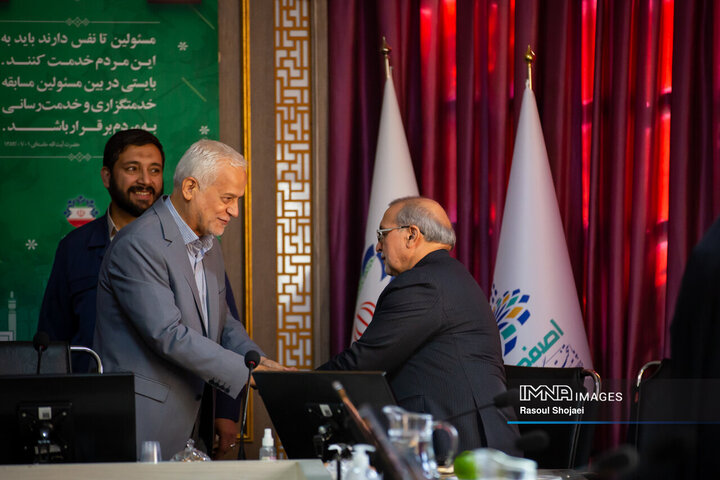 دیدار شهردار و اعضای شورای شهر کرمان و شهردار اصفهان