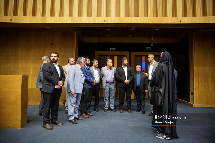 بازدید اعضای شورای شهر کرمان از مرکز همایش‌های بین‌المللی اصفهان