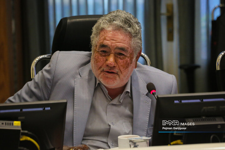 نشست هم‌اندیشی مدیریت شهری و اعضای شورای شهرهای اصفهان و کرمان