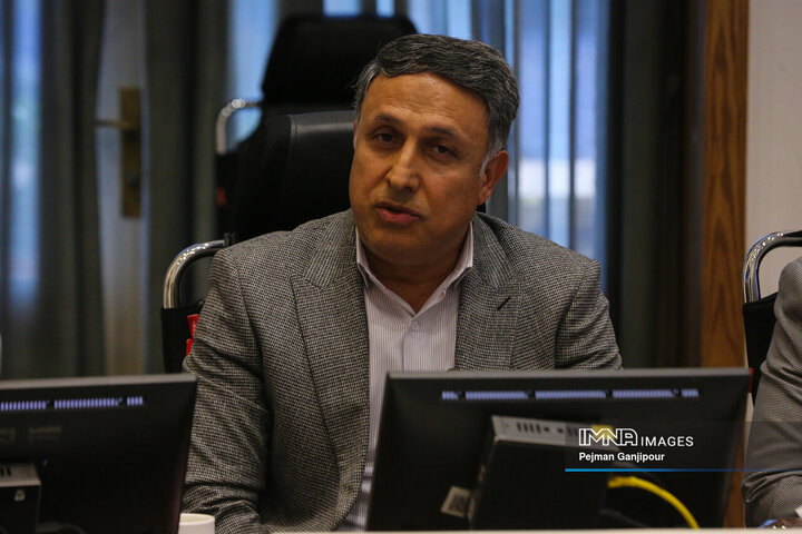 نشست هم‌اندیشی مدیریت شهری و اعضای شورای شهرهای اصفهان و کرمان