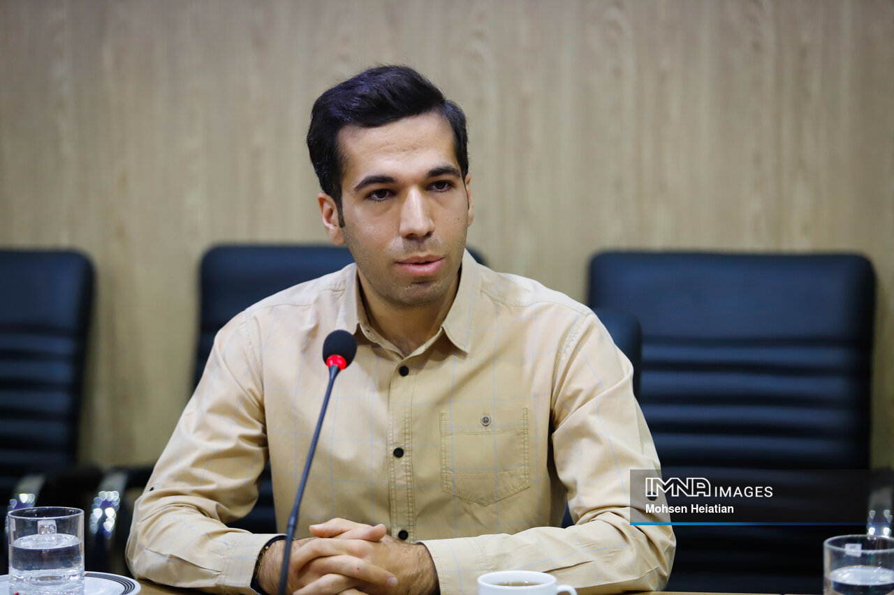 نخبگان در مسیر توسعه کشور