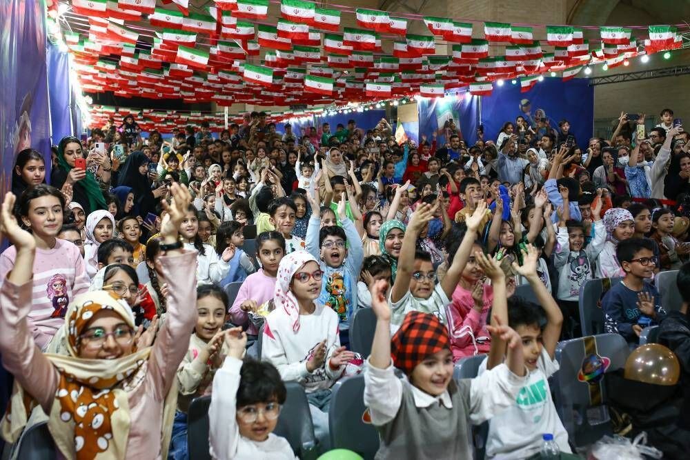 پایان جشنواره «شادبوم» با استقبال ۲۰۰ هزار خانواده و کودک