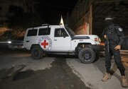 حماس جسد ۲ اسیر اسرائیلی را به صلیب سرخ تحویل می‌دهد