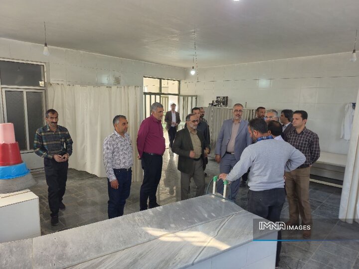 بازدید مدیرعامل سازمان آرامستان‌های شهرداری اصفهان از گلزار شهدای محمودآباد