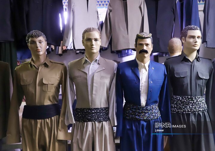 لباس کردی؛ رنگ، اصالت و هنر در دل سنندج