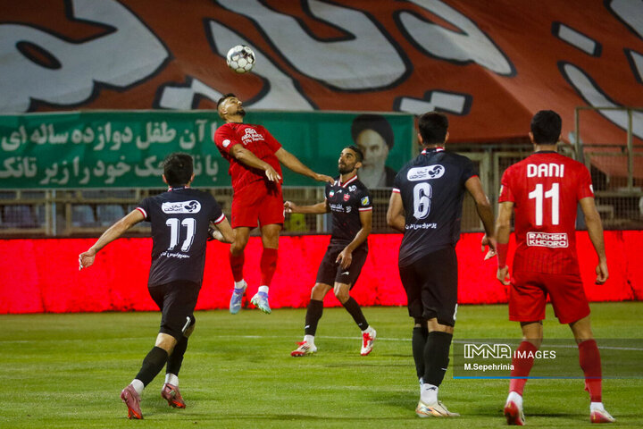 هفته نهم لیگ برتر؛ تراکتور - پرسپولیس