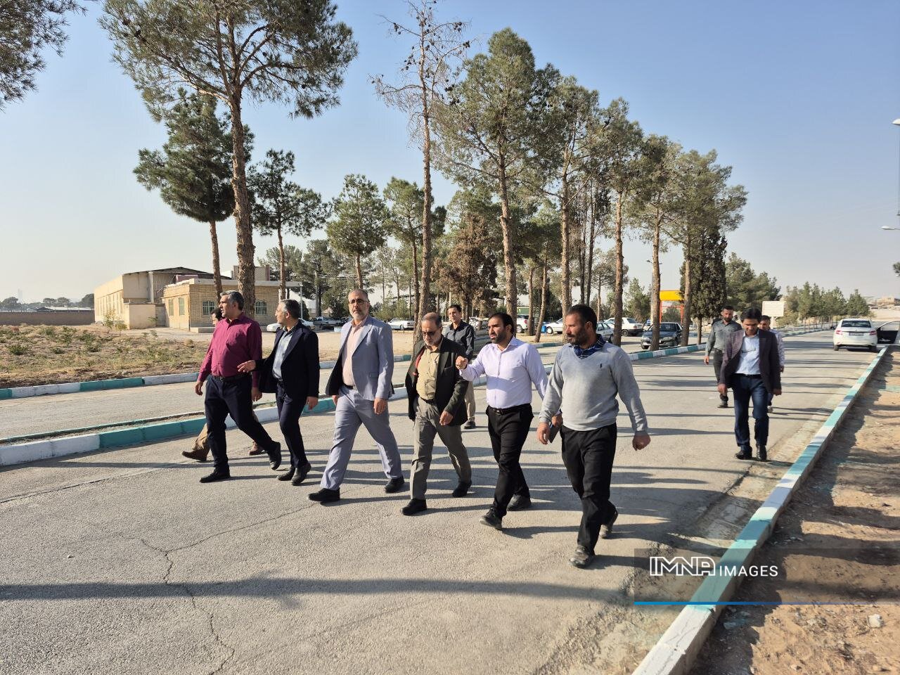 بازدید مدیرعامل سازمان آرامستان‌های شهرداری اصفهان از گلزار شهدای محمودآباد