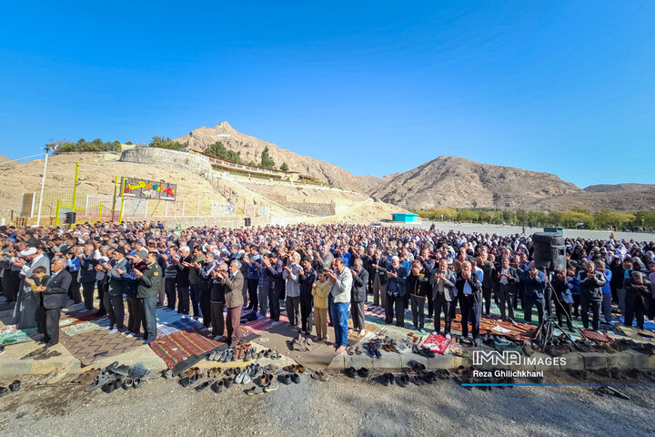 اقامه نماز باران در نجف‌آباد اصفهان