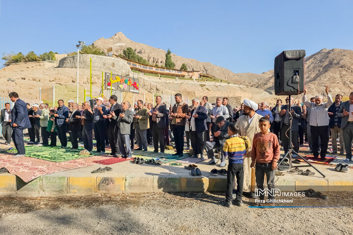 اقامه نماز باران در نجف‌آباد اصفهان