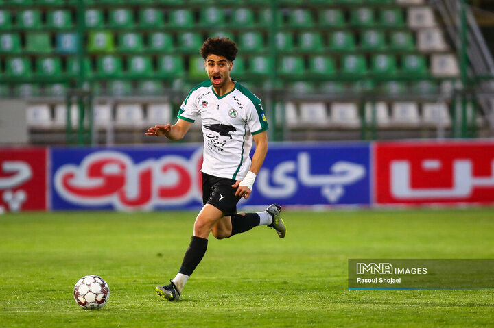 ذوبآهن ۱ _ خیبر خرم آباد ۱/ نبرد بدون برنده در فولادشهر ذوبآهن ۱ _ خیبر خرم آباد ۱/ نبرد بدون برنده در فولادشهر