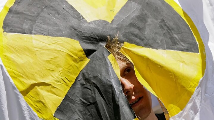 اروپا در پی چتر هسته‌ای؛ جهان در آستانه بحران