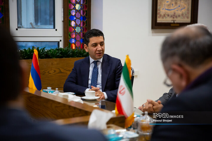 دیدار شهردار اصفهان و سفیر ارمنستان در ایران
