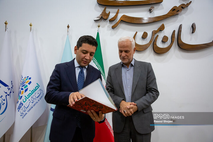 دیدار شهردار اصفهان و سفیر ارمنستان در ایران