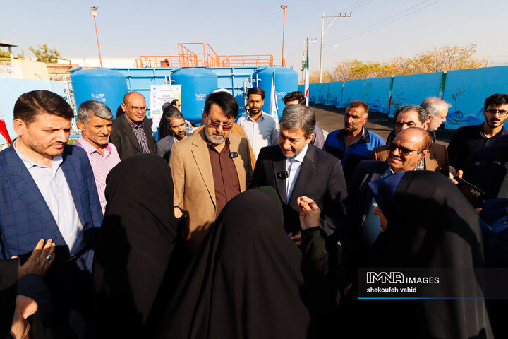 آیین افتتاح پروژه‌های شهرداری درچه