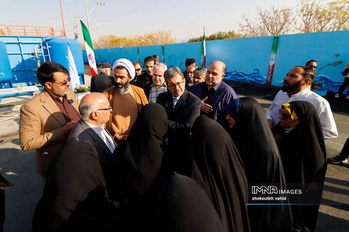 آیین افتتاح پروژه‌های شهرداری درچه