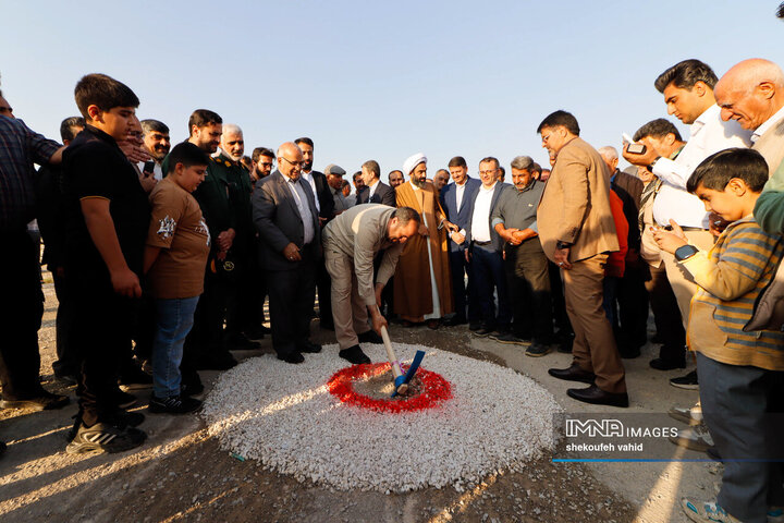 آیین افتتاح پروژه‌های شهرداری درچه