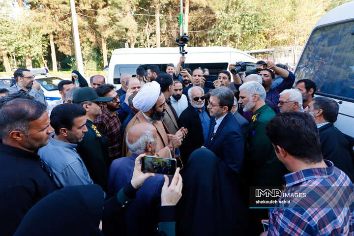 آیین افتتاح پروژه‌های شهرداری درچه